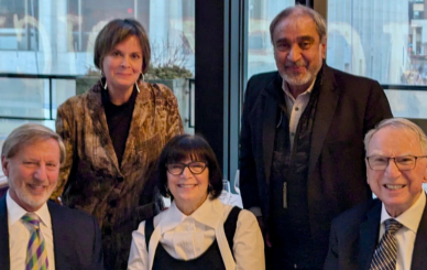 Irwin Jacobs with Jill and Peter Krauss, Chancellor Khosla and Jess Berlanga Taylor